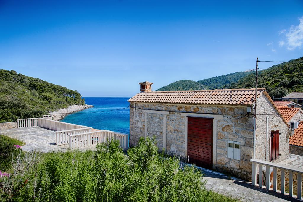 Villa Silente Okljucna Eksteriør billede